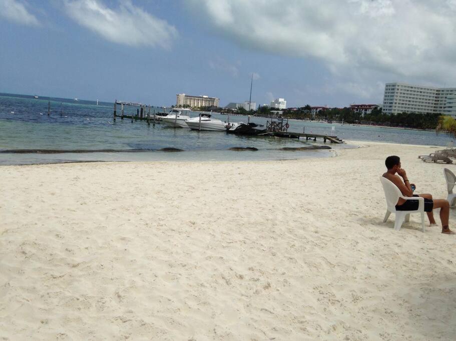 Amazing Ocean Front. 418 Apartment Cancun Luaran gambar